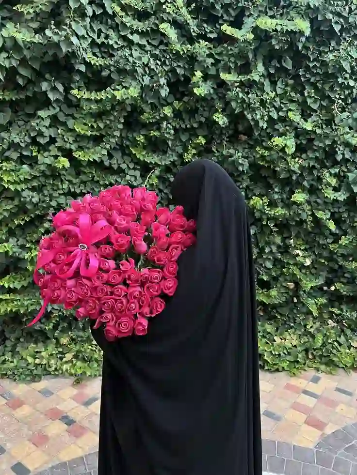 মেয়েদের রোমান্টিক পিক